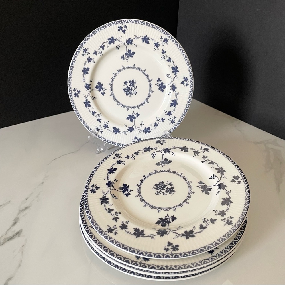 SET of 5 Salad or Dessert Plates - Yorktown by Royal Doulton